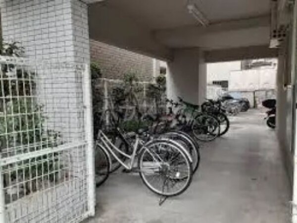 駐車場(駐輪場)