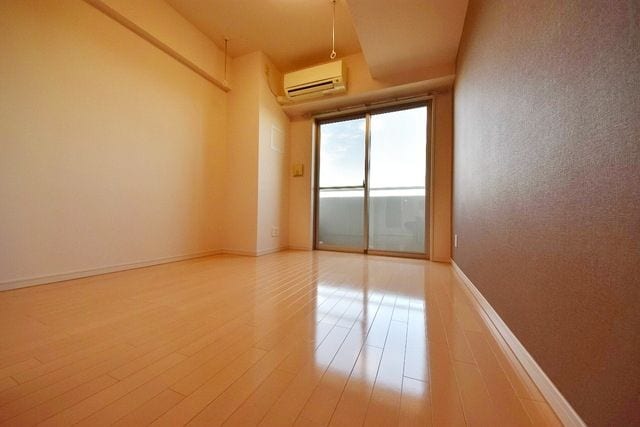 物件内観写真3　(別号室参考写真)