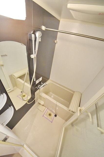 物件内観写真5　(別号室参考写真)