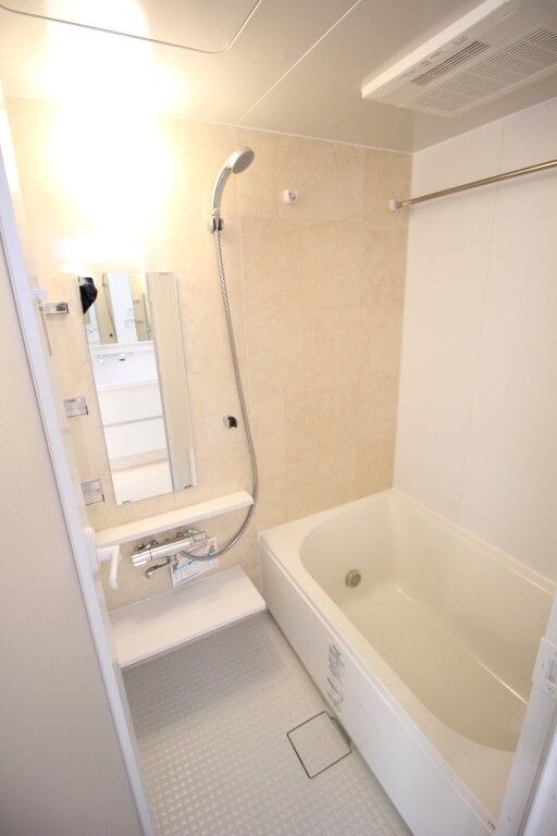 物件内観写真11　(当社は仲介手数料がお家賃の半月分+税♪)