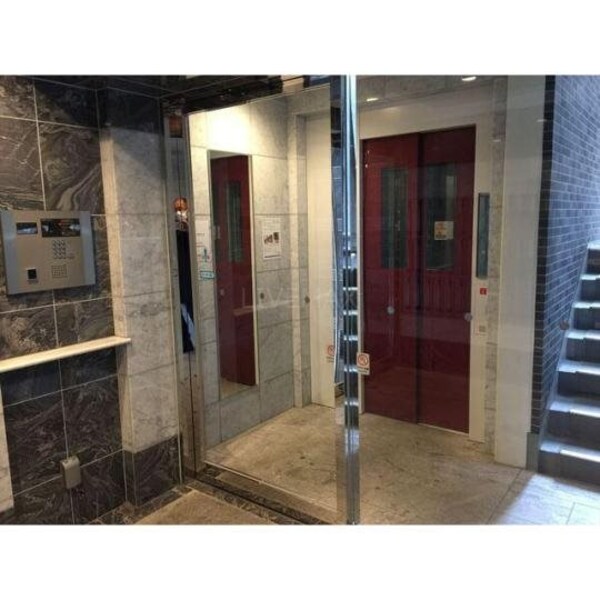 ロビー・ラウンジ