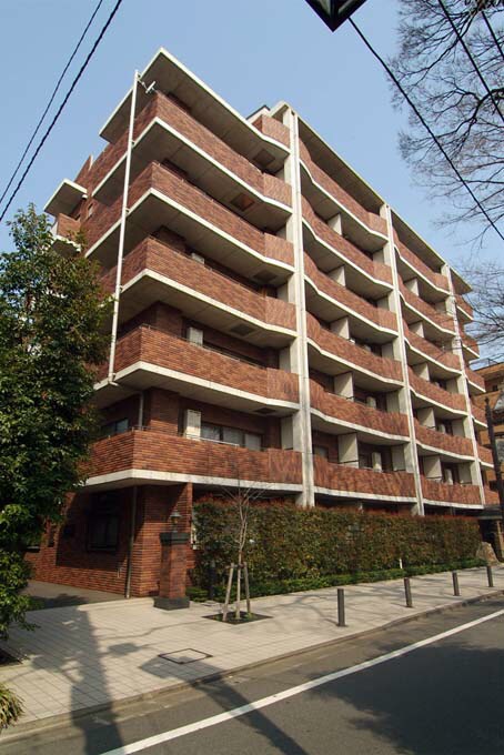 物件外観写真1　(弊社は全物件が仲介手数料半月分+税でご紹介可能です。)