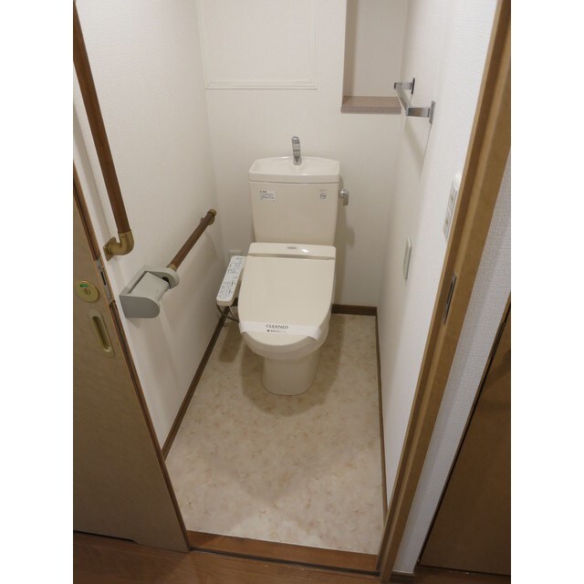 物件内観写真11　(弊社は全物件が仲介手数料半月分+税でご紹介可能です。)