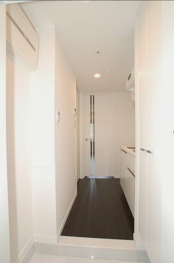 玄関(★仲介手数料は半月分【0.54ヶ月】！★)