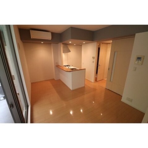 物件内観写真10　(※同じ間取り別号室参考写真)