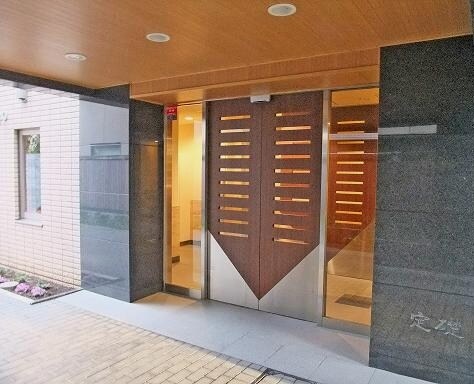 物件外観写真2　(★弊社の仲介手数料は全物件、賃料の半額＋税です★)