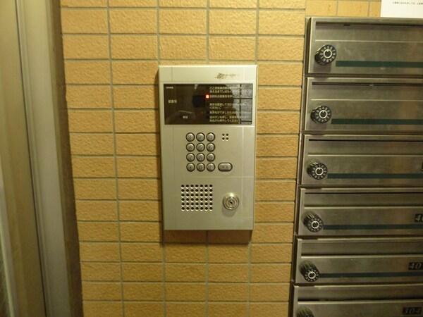 セキュリティ(★《見学予約受け付け中》・家具家電付きマンション★)