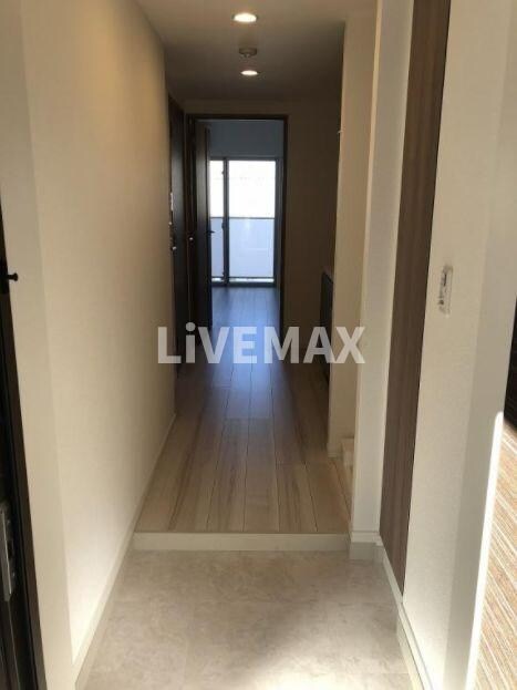 物件内観写真3　(別号室参考写真)