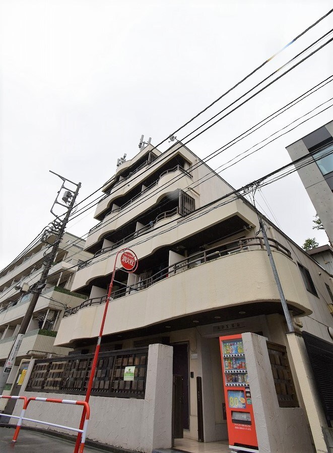 ADX目白の物件外観写真