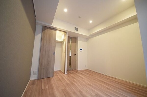 寝室(別号室参考写真)