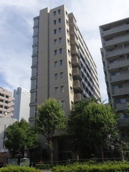 ナビウス西新宿外観写真
