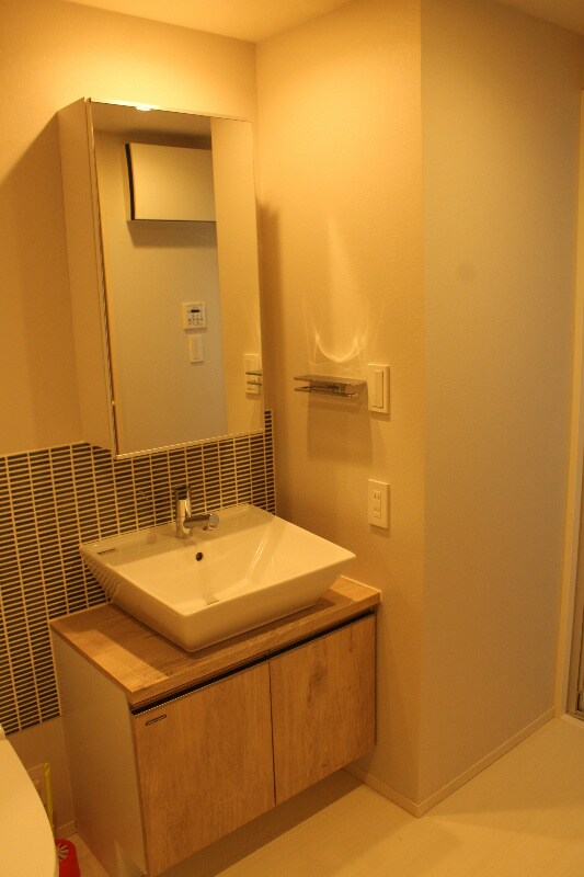 物件内観写真12　(★《見学予約受け付け中》家具家電付きハイグレードマンション★)