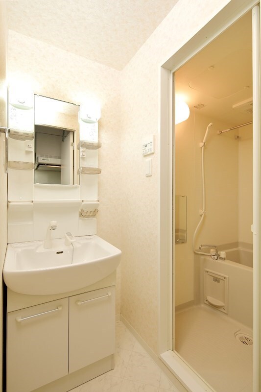 物件内観写真11　(別号室参考写真)