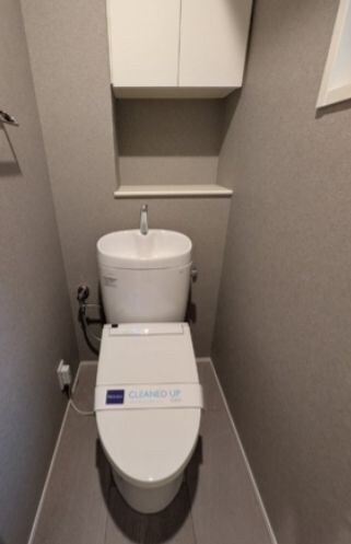 物件内観写真9　(別号室参考写真)