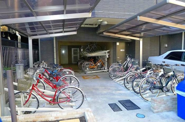 駐車場(駐輪場)