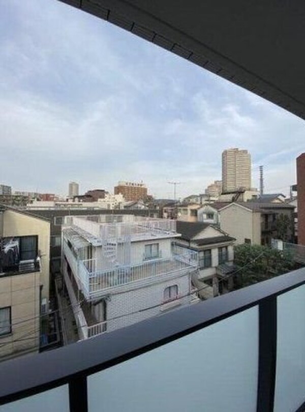 バルコニー(※別号室参照)