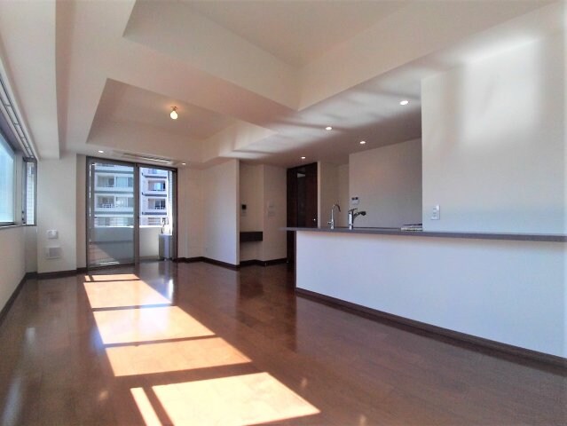 物件内観写真4　(別号室参考写真)