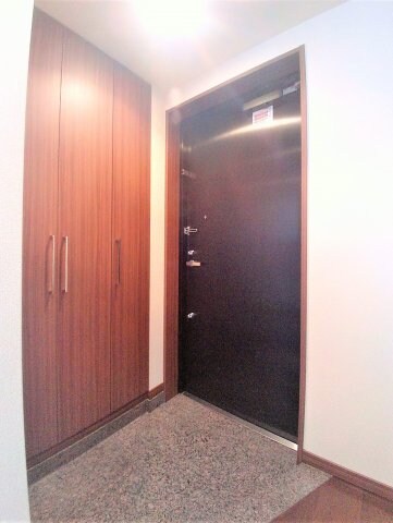 物件内観写真3　(別号室参考写真)