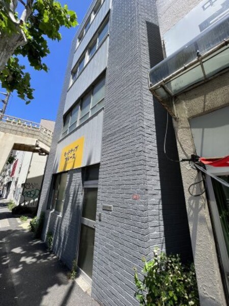 トラスト方南町外観写真