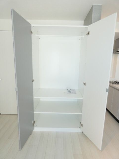 物件内観写真8　(※同じ間取り別号室参考写真)