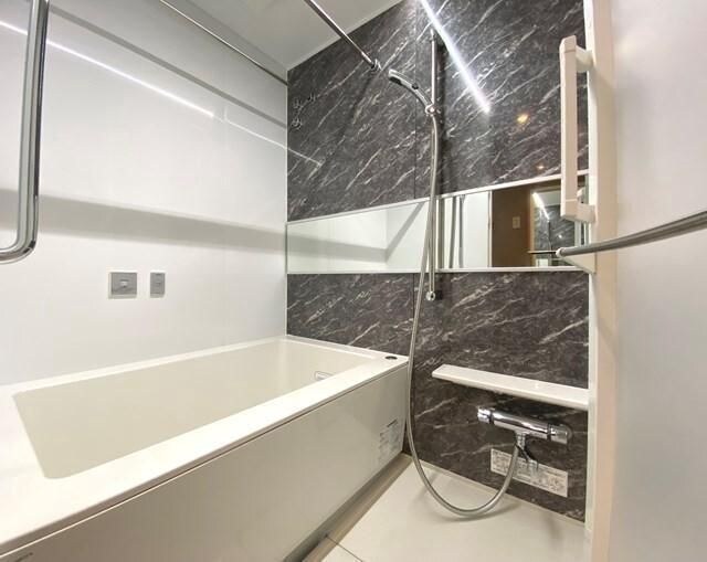 物件内観写真10　(※同じ間取り別号室参考写真)