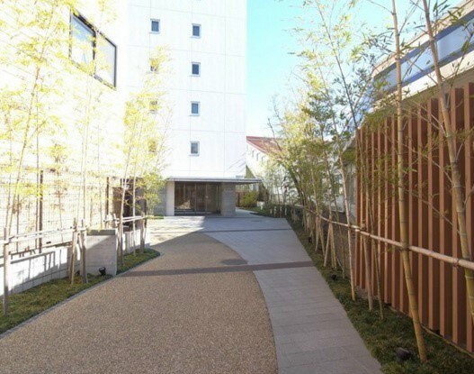 物件外観写真3　(弊社は全物件が仲介手数料半月分でご紹介可能です。)