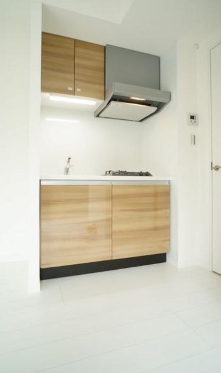 物件内観写真6　(※同じ間取り別号室参考写真)