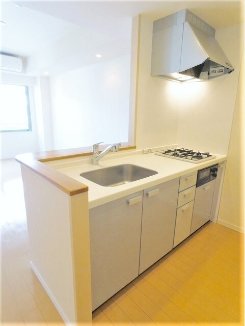 物件内観写真6　(※同じ間取り別号室参考写真)