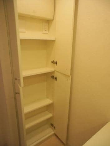 物件内観写真10　(別号室参考写真)