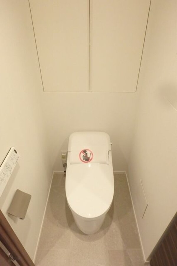 トイレ(別号室参考写真)