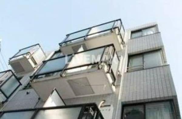 外観(《家具・家電付き住戸》)