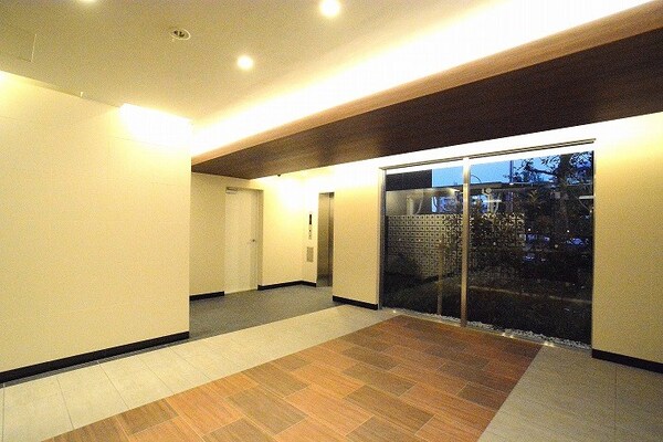 ロビー・ラウンジ