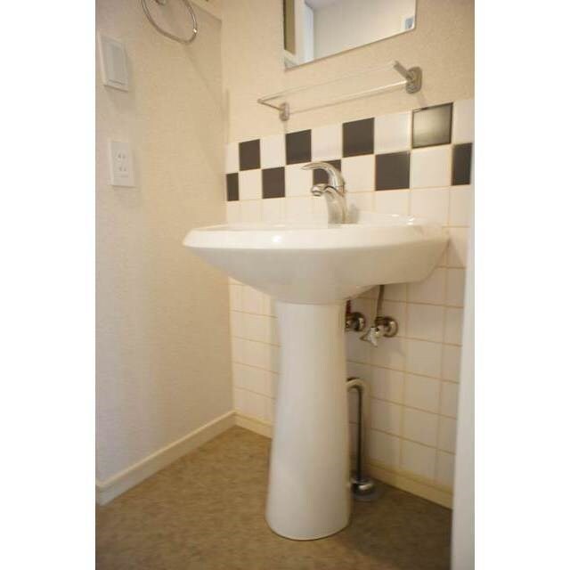 物件内観写真12　(※同じ間取り別号室参考)