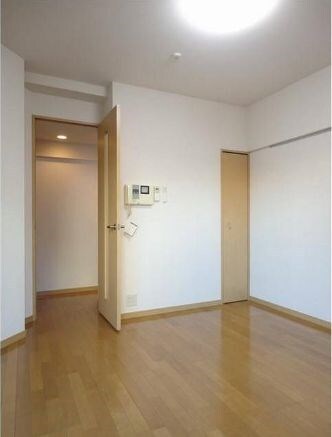 物件内観写真6　(※同じ間取り別号室参考写真
　現状優先)