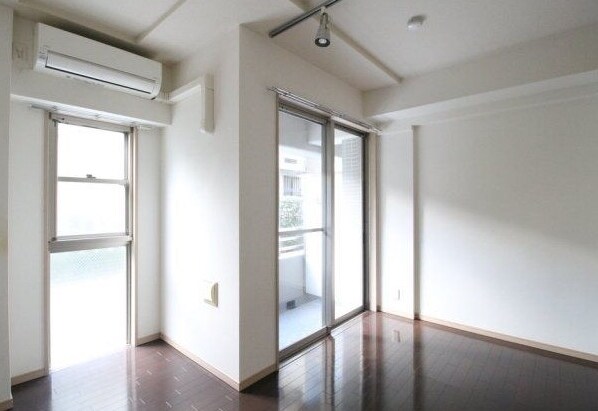 物件内観写真4　(※別号室参考写真
　現状優先)