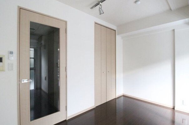 物件内観写真12　(※別号室参考写真
　現状優先)