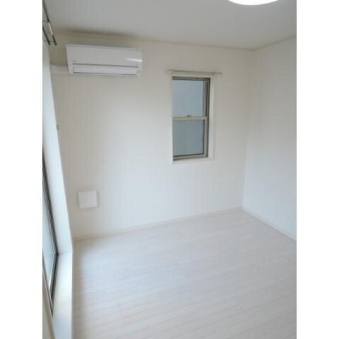 物件内観写真13　(別号室参考写真)