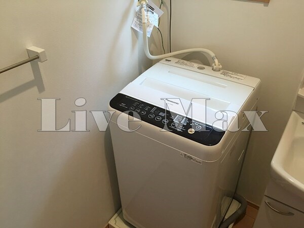 建物設備(備え付け家具備品（同仕様）)