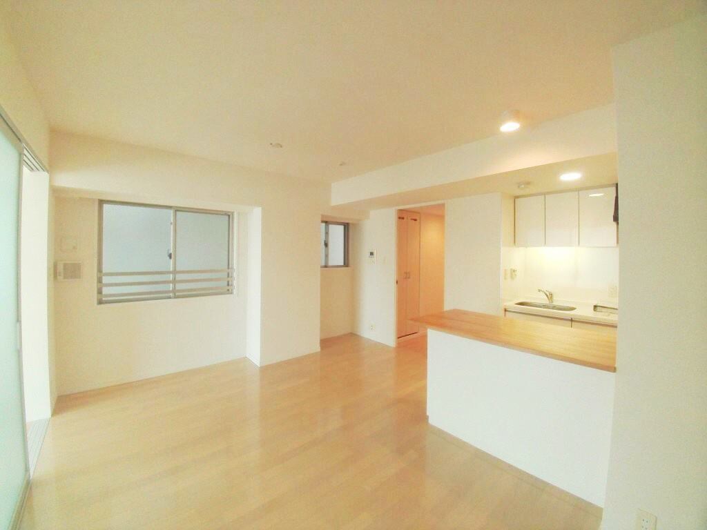 物件内観写真5　(別号室参考写真)