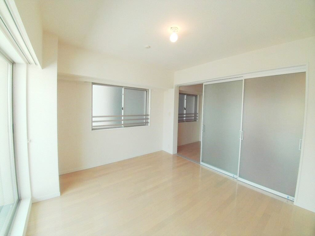 物件内観写真11　(別号室参考写真)