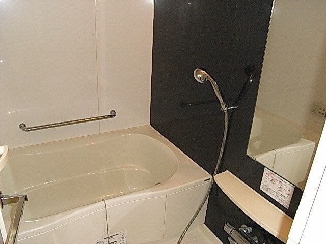 物件内観写真8　(別号室参考写真)