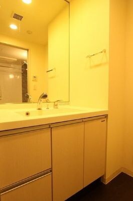 物件内観写真8　(別号室参考写真)