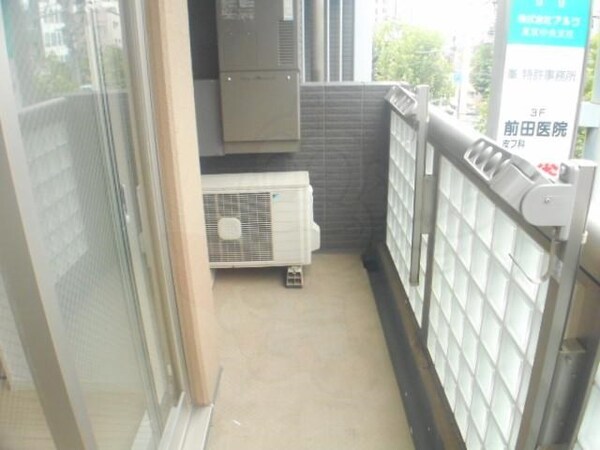 バルコニー(※同じ間取り別号室参考写真　現状優先)