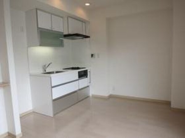 居室(★家具家電付き物件なら総合管理店舗リブマックス新宿店【本店】)