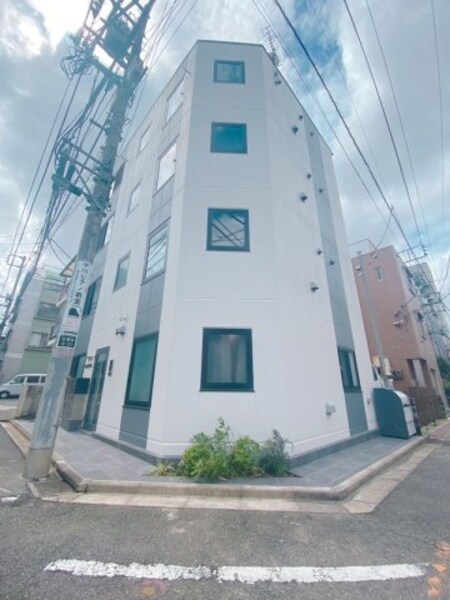 ヴィクトワール北新宿外観写真