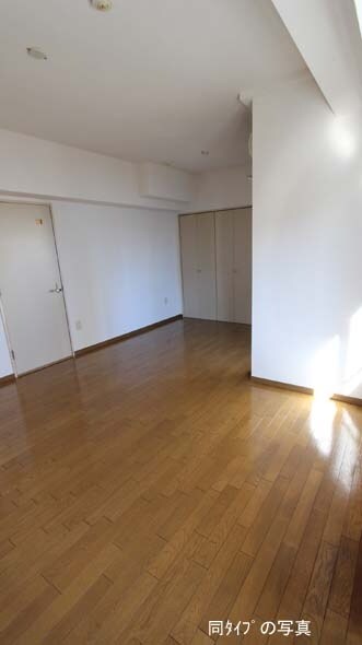物件内観写真7　(※同じ間取り別号室参考写真)