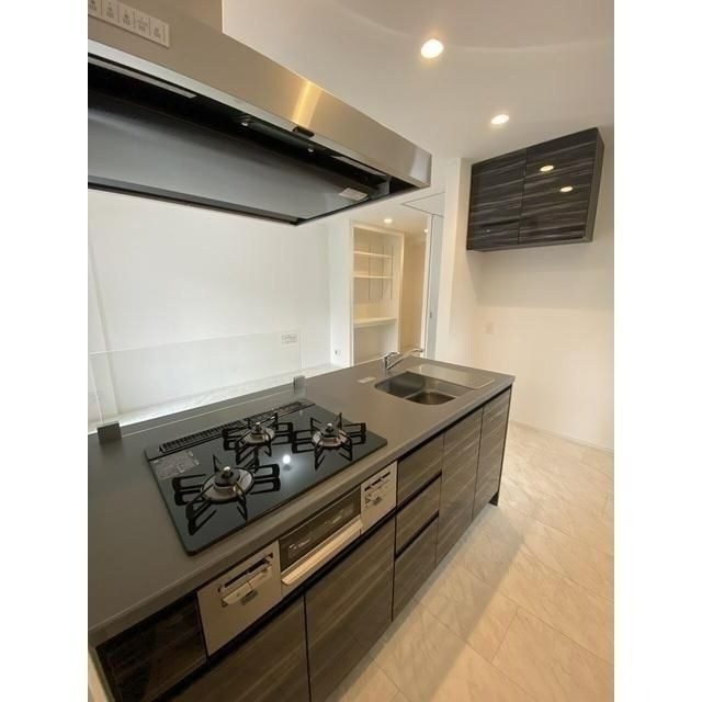 物件内観写真4　(別号室参考写真)