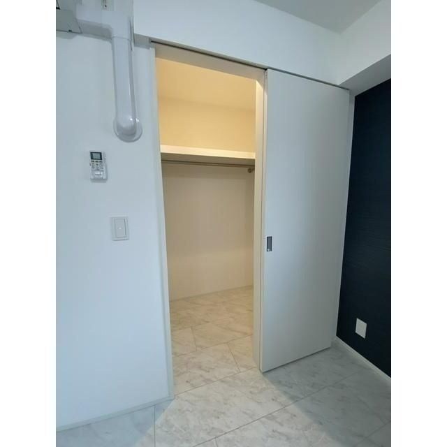 物件内観写真5　(別号室参考写真)