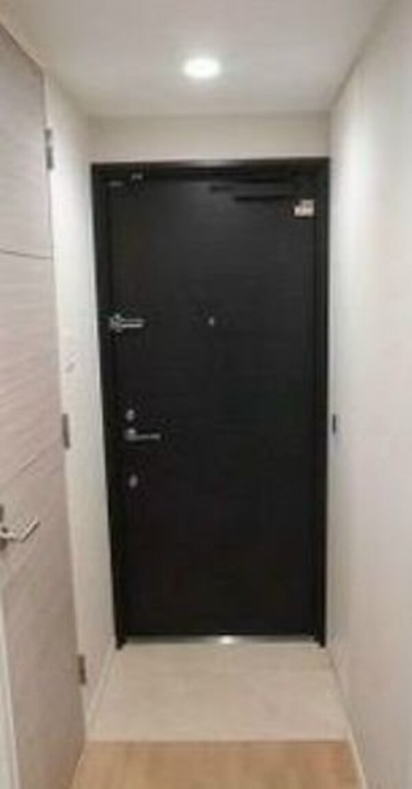 玄関(★弊社の仲介手数料は賃料の半額＋税です★)