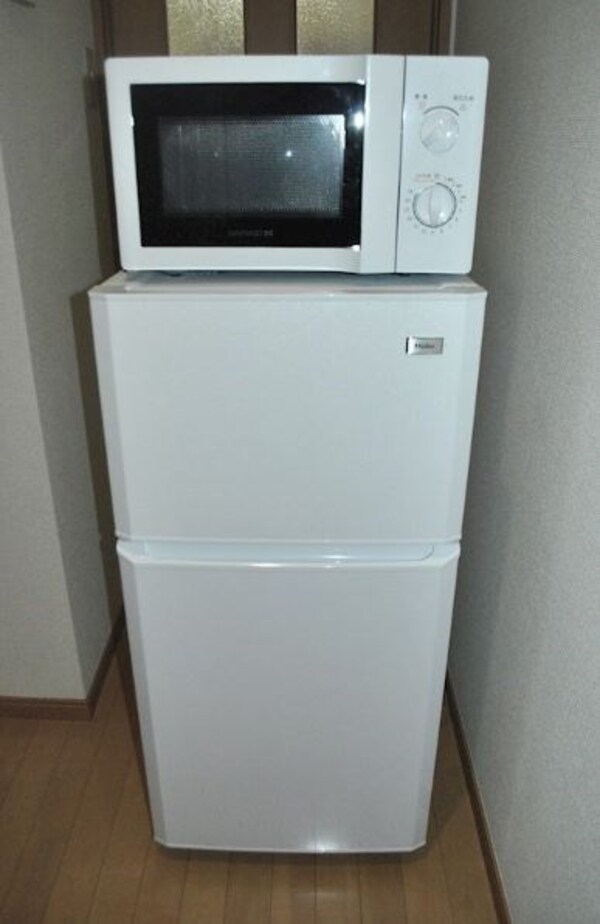 建物設備(備え付け家具備品（同仕様）)